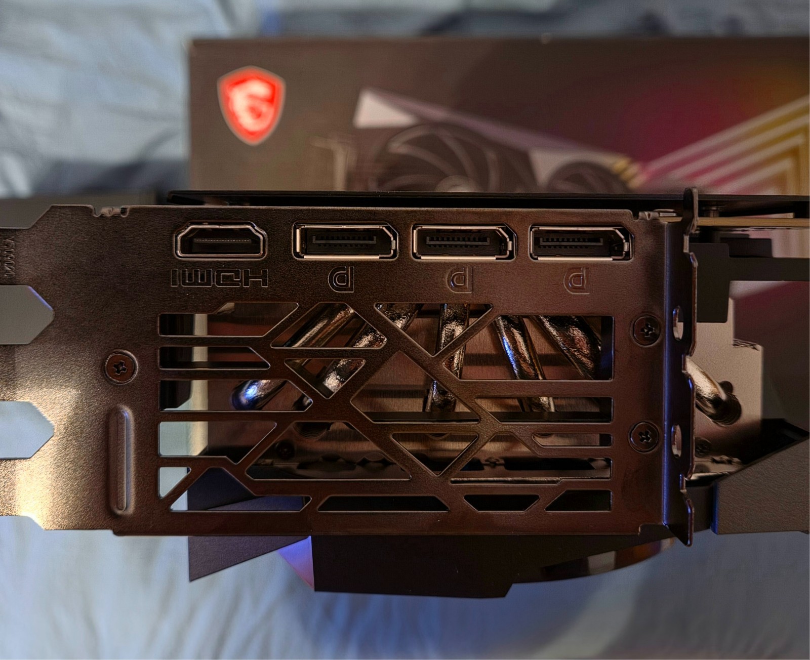 أ. عرض ساخن: اشترِ 2 واحصل على - مراجعة Rtx 4090 24Gb Gddr6X وسعره